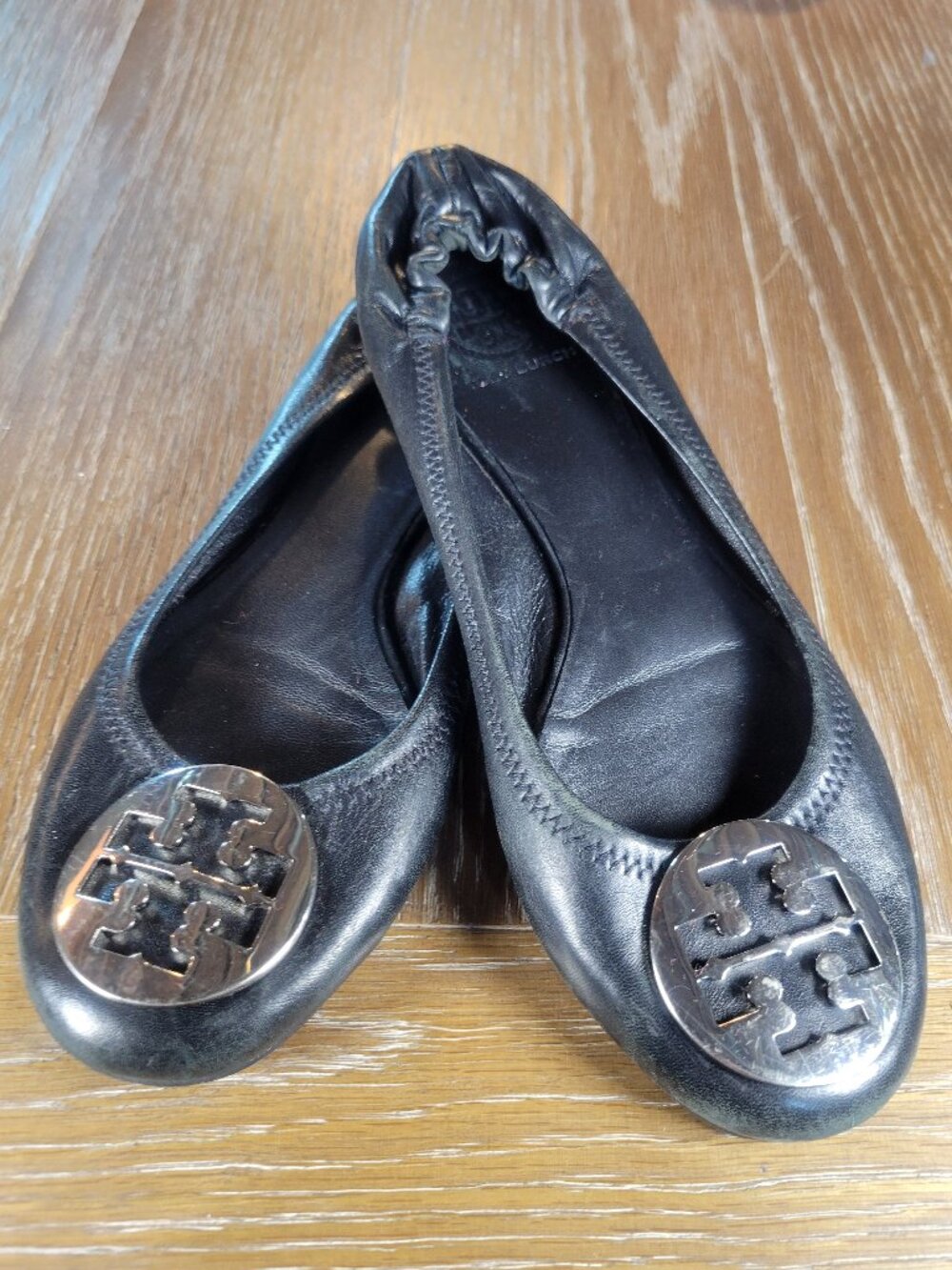 Tory Burch Reva Black Leather Logo Ballet Flats Women's Size 8.5